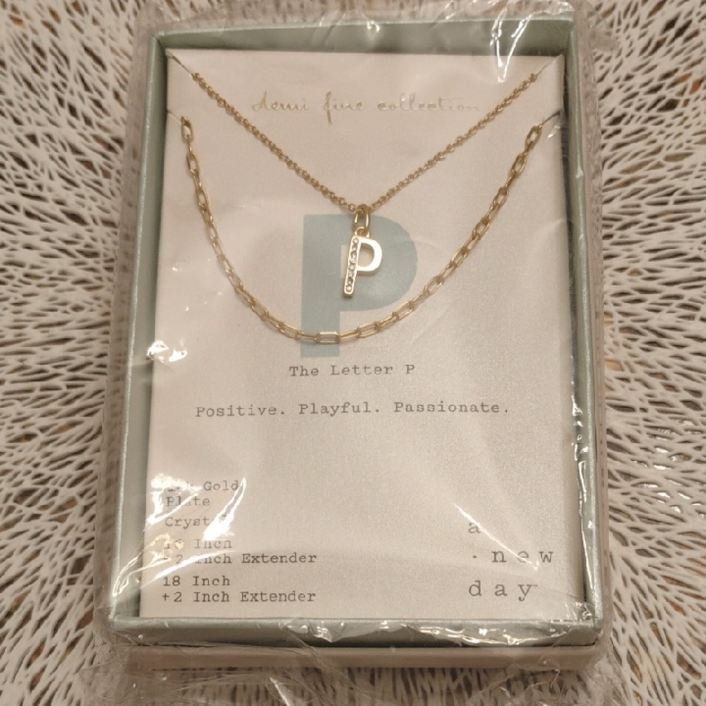 Initial "P" Necklace Set